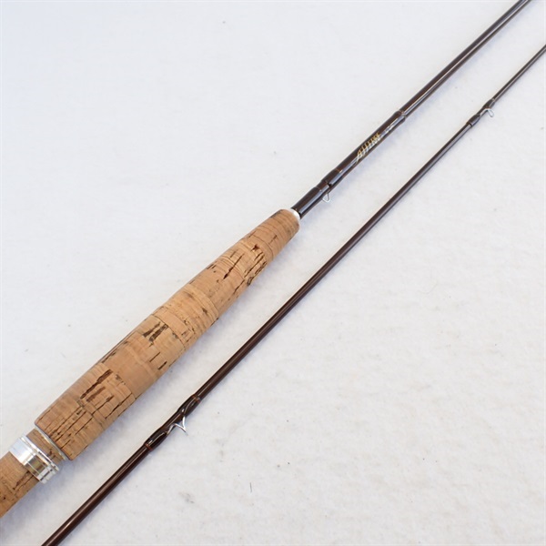 ＡＦＦＥＲＲＥ８２４０